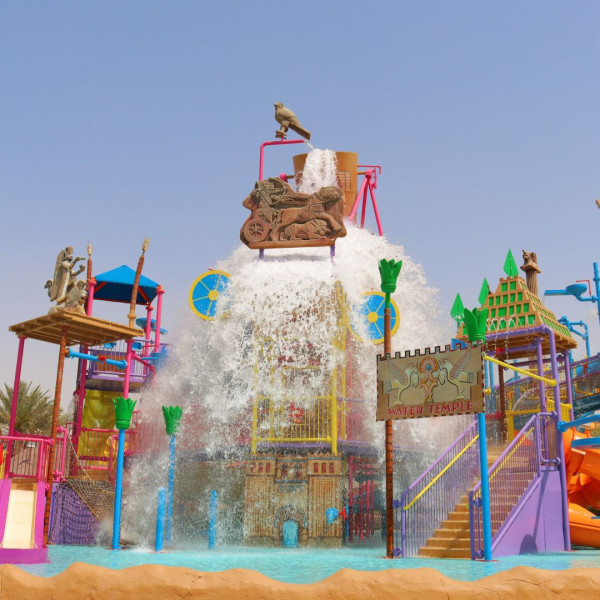 失落天堂水上樂園（圖片來源︰The Lost Paradise of Dilmun）https://www.lpodwaterpark.com/?_gl=1%2A1daepdp%2A_ga%2AMTU3NTIyMzE3Ni4xNzM2ODMyMDYx%2A_ga_WX36S54BR6%2AMTczNjgzMjA2MC4xLjEuMTczNjgzMjE2NS4yMi4wLjA.