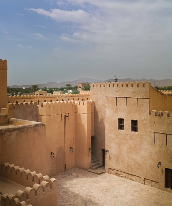 尼茲瓦城堡（圖片來源︰IG@nizwafortoman）