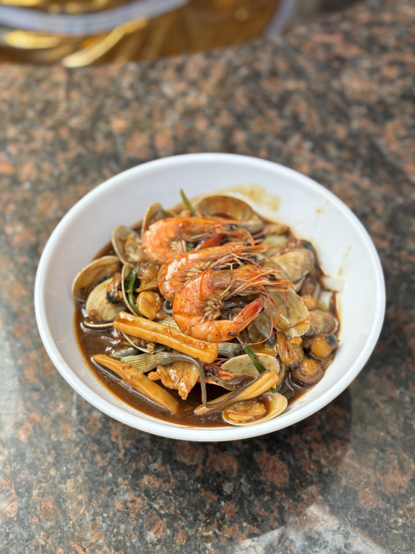 湛江自由行｜3日2夜高鐵遊行程景點美食推薦！打卡法式風情街/菠蘿的海 