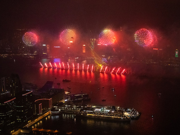 天際100「2025 農曆新年煙花匯演套票」（圖片來源︰天際100官網）