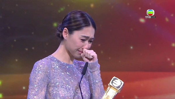 盤點TVB歷年雙封視后名單佘詩曼未算最威？唯獨一人達成「大滿貫+冧莊」驚人成就