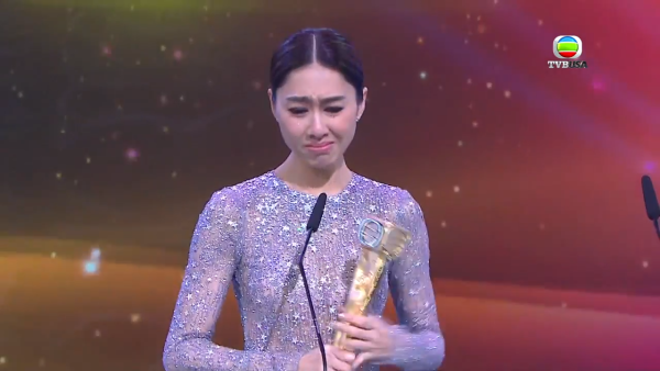 盤點TVB歷年雙封視后名單佘詩曼未算最威？唯獨一人達成「大滿貫+冧莊」驚人成就