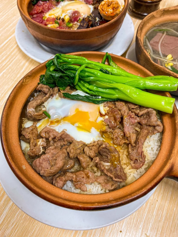 超記煲仔飯(圖片來源:小紅書@禮拜六) 超記煲仔飯(圖片來源:小紅書@禮拜六)