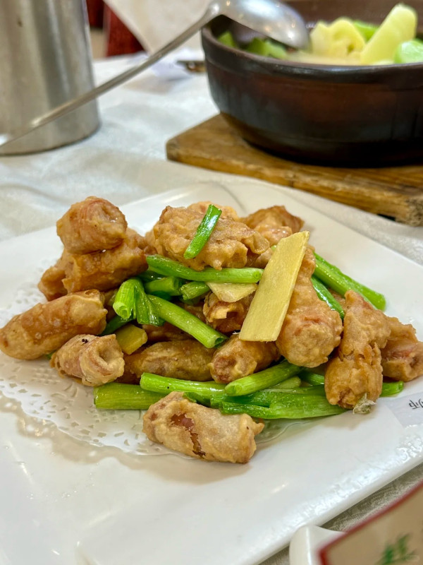 津津菜館(圖片來源:小紅書@是木木呀) 津津菜館(圖片來源:小紅書@是木木呀)