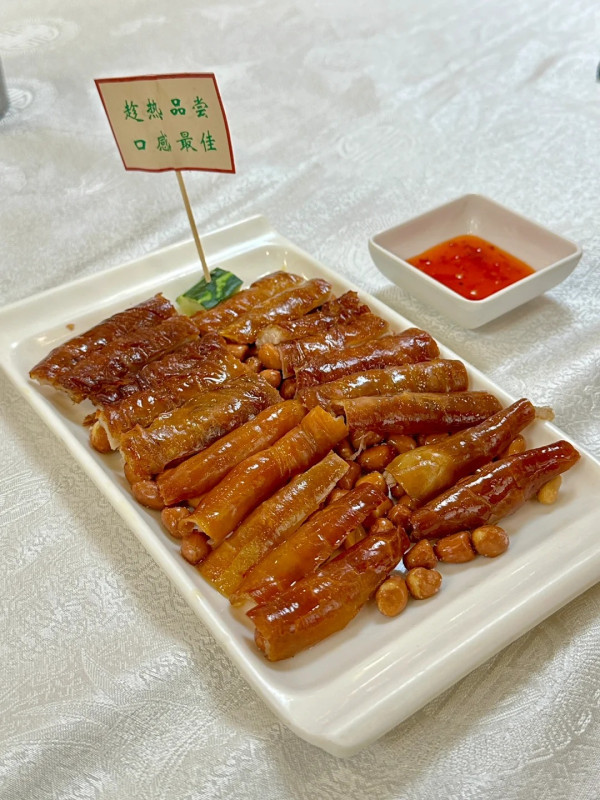 津津菜館(圖片來源:小紅書@是木木呀) 津津菜館(圖片來源:小紅書@是木木呀)