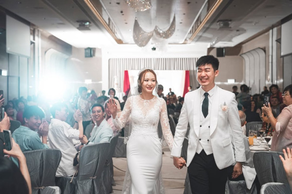 前TVB主播遊意大利陷假的士騙局 突提「KK園區」被質疑譁眾取寵 