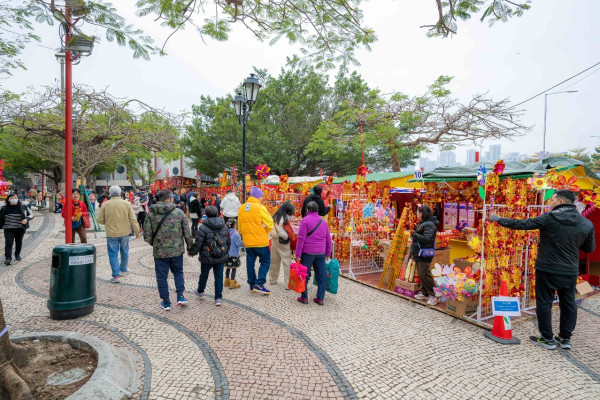 澳門臨時神香風車攤檔(圖片來源︰澳門市政局) 澳門臨時神香風車攤檔(圖片來源︰澳門市政局)