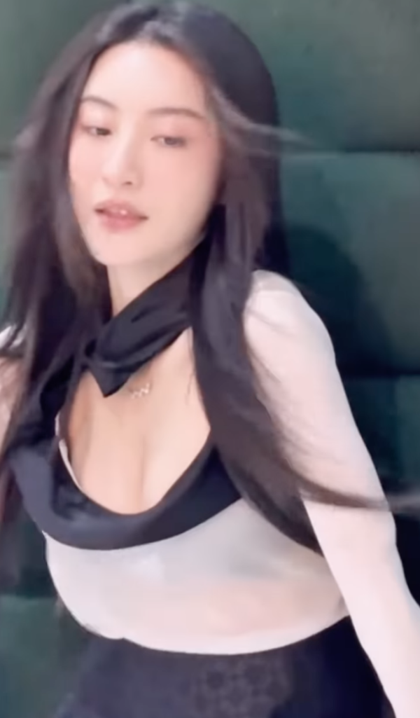 37歲TVB視后突然成內地流量密碼！點擊超過9.4億！搏到盡玩透視誘惑！ 