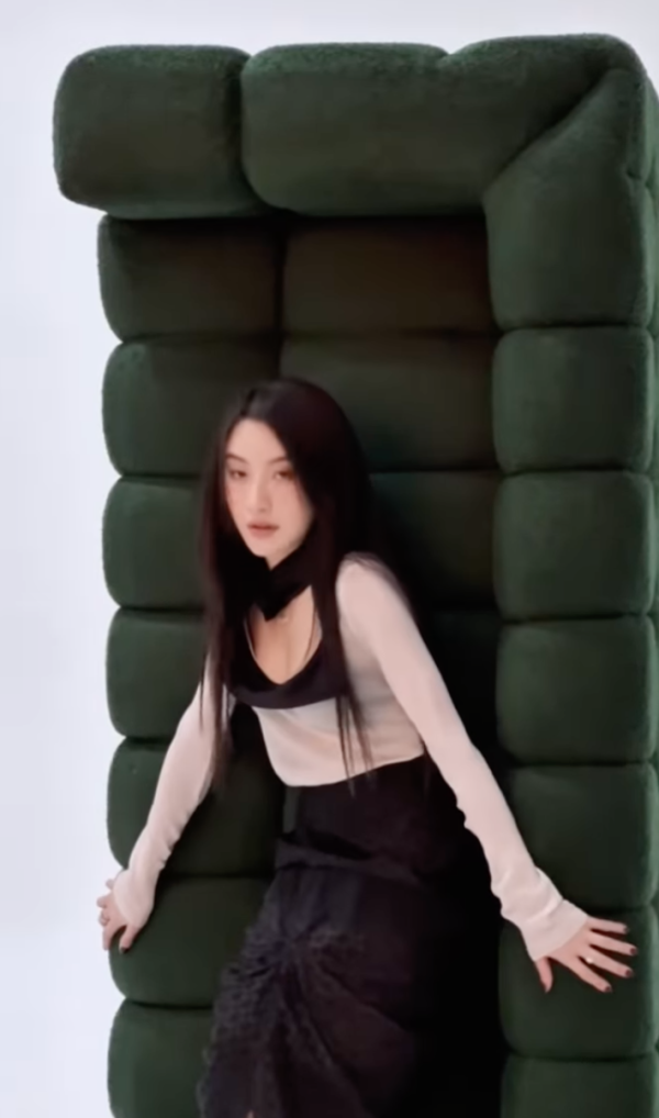 37歲TVB視后突然成內地流量密碼！點擊超過9.4億！搏到盡玩透視誘惑！ 