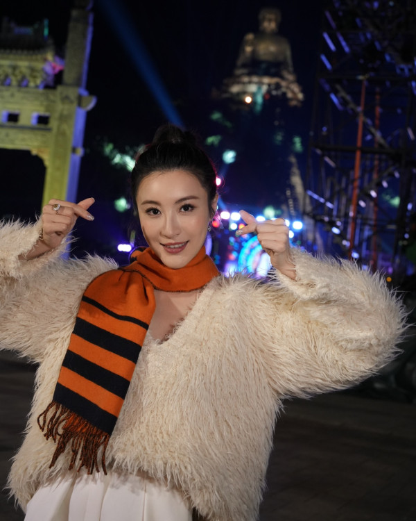 37歲TVB視后突然成內地流量密碼！點擊超過9.4億！搏到盡玩透視誘惑！ 