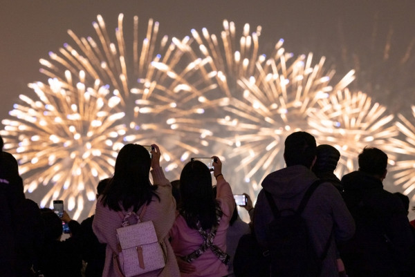 澳門新年煙花表演(圖片來源︰澳門市政局) 澳門新年煙花表演(圖片來源︰澳門市政局)