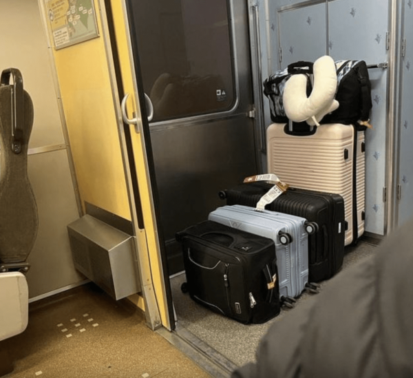 《九龍城寨之圍城》日本上映後一戲中名物爆紅 餐廳推同款餐飲 網民：要開門前排隊 