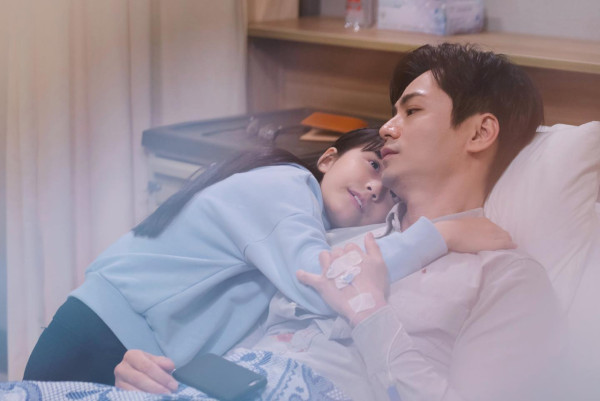 萬千星輝頒獎典禮2024｜楊茜堯羅子溢失落視后視帝 夫妻檔齊奪北美安慰獎 