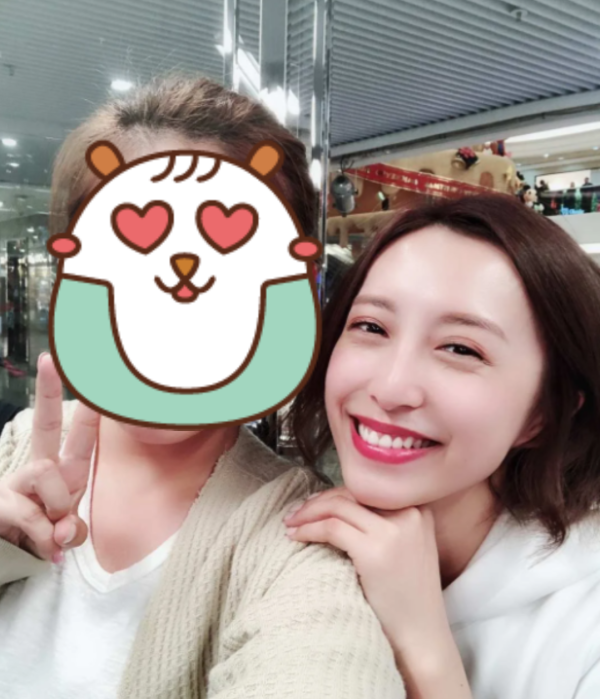 44歲逆齡天后蔡依林富國島被偶遇 清涼穿搭生圖曝光 沙灘紮紮跳宛如少女 