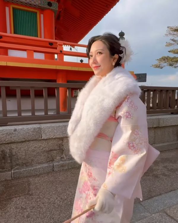 何依婷懷孕6個月遊日和服初體驗！網民激讚零孕味：完全唔見肚！ 