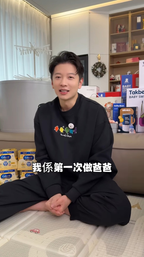 高鈞賢帶妻女返深圳豪宅坐月 化身「曬女狂魔」曝光B女正面 