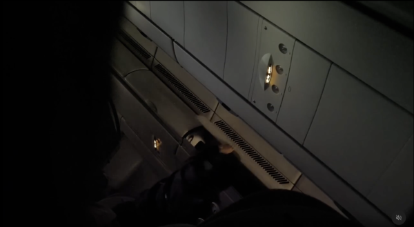 有片|飛首爾坐商務艙都有飛機小偷!港女全程影低!1原因竟唔敢搵空姐