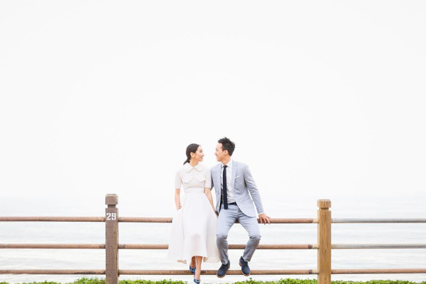 吳雨霏慶祝結婚10周年與老公一舉動極貼地 夫妻青梅竹馬13歲相識相伴逾半生 