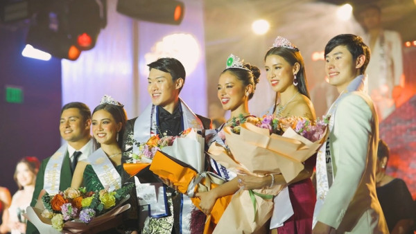 前港姐冠軍孖囡囡美國行年宵 大讚有新年氣氛:以為返咗香港