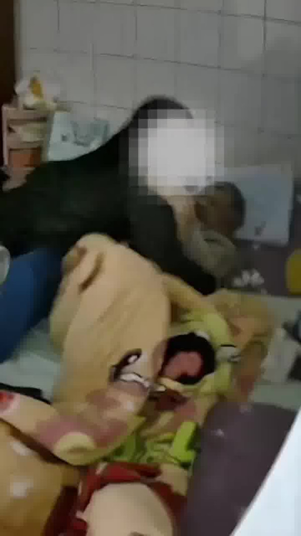 台灣地震一刻印傭姐姐飛身緊擁臥床婆婆 漆黑中寸步不離感動網友:值得加薪