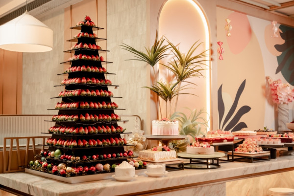 沙田The Palate自助餐三⼤和⽜巡禮！任食和牛扒/芝士和牛漢堡扒/和牛壽司/生蠔/龍蝦