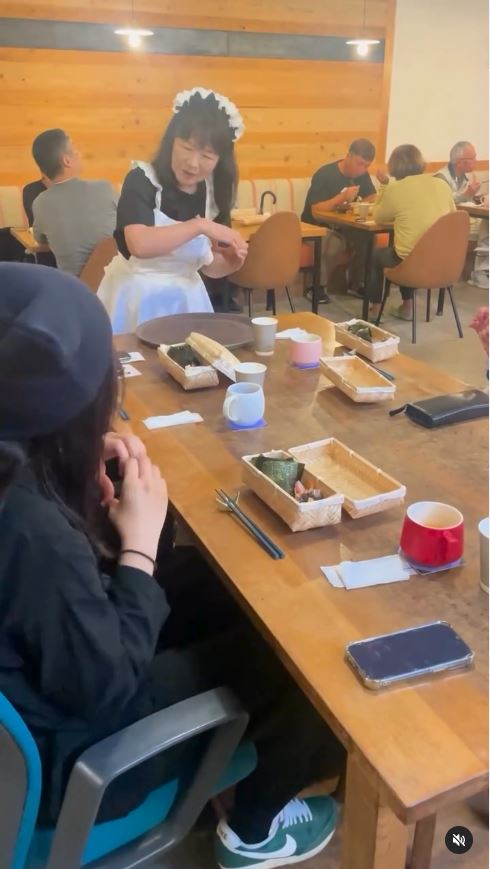 《九龍城寨之圍城》日本上映後一戲中名物爆紅 餐廳推同款餐飲 網民：要開門前排隊 