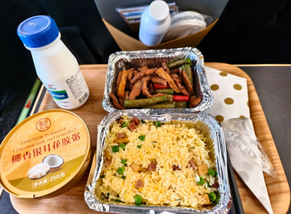 靚仔男星與粉絲同遊福岡 免費搭私人飛機 被以為是KK園詐騙 