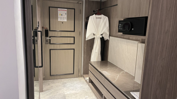 曼谷自由行｜NH曼谷素坤逸大道酒店 交通方便近機場/絕美夜景/靚泳池 