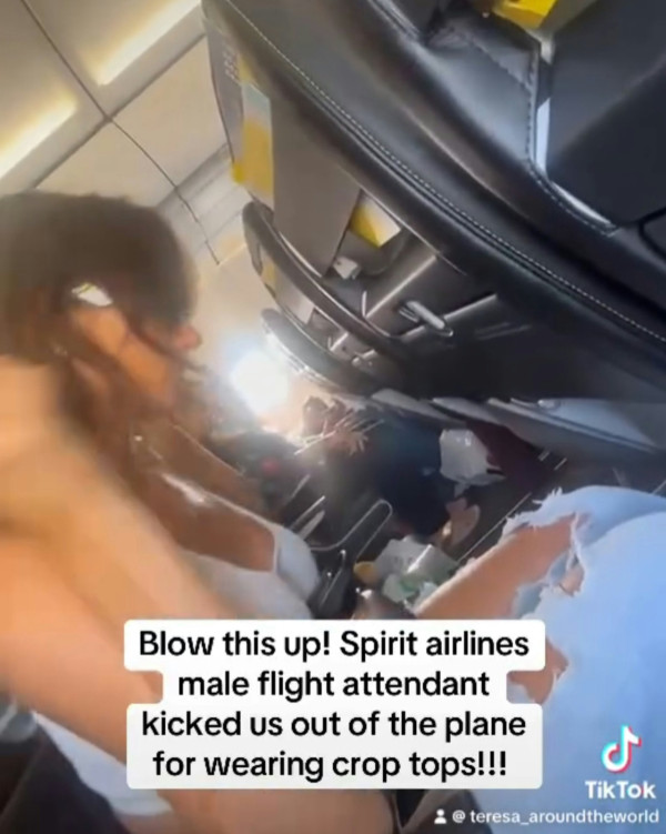 旅客穿1衣服被趕下機 航空公司處理惹批評 網民：好諷刺 