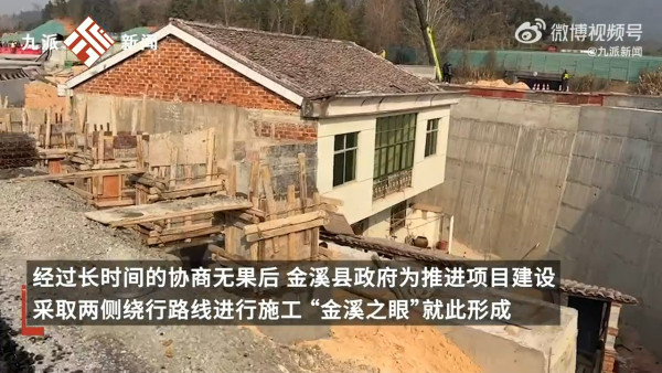 內地32歲男國慶打完邊爐食燒烤 突然腹痛不止 送院抽出「牛奶血」險死 