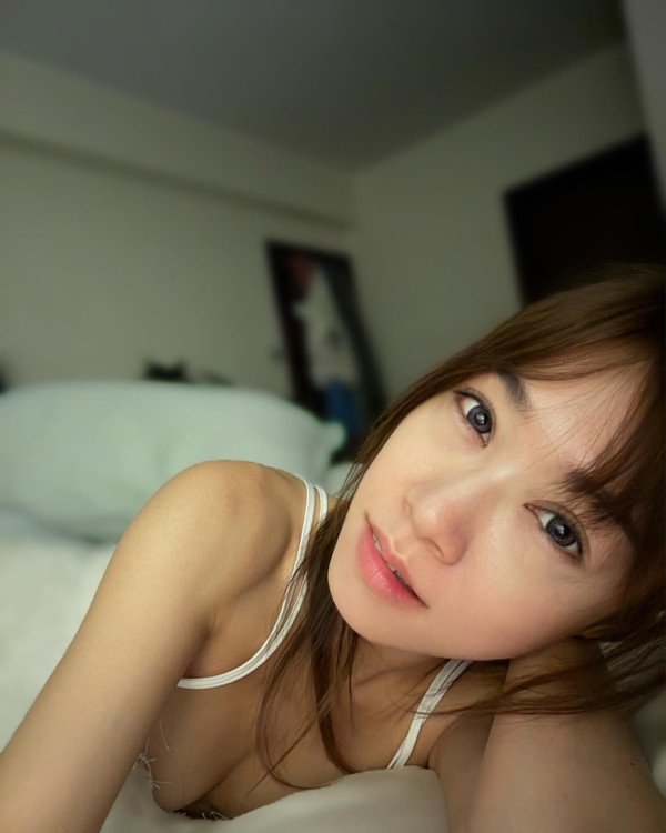 黃心穎二家姐黃心妙IG狂曬火辣相 弗爆身材超吸睛 瘋狂突破性感尺度！ 