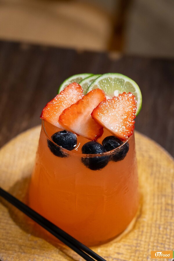 陀地猛男之夜殺入荃灣  Deep V爆肌餵食抬轎樣樣齊