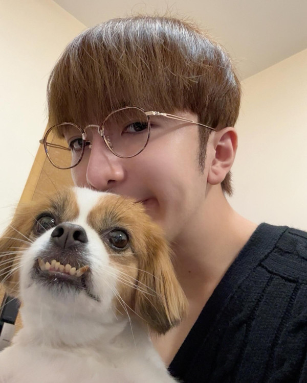 Anson Lo飛越南拍MV大曬光管腳 神徒大讚雙腿白滑勁誘惑 