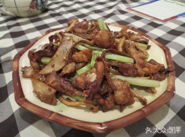 佛山美食｜必食老字號粵菜餐廳/私房菜/蔗汁檸檬茶/宵夜 附佛山祖廟美食推介 