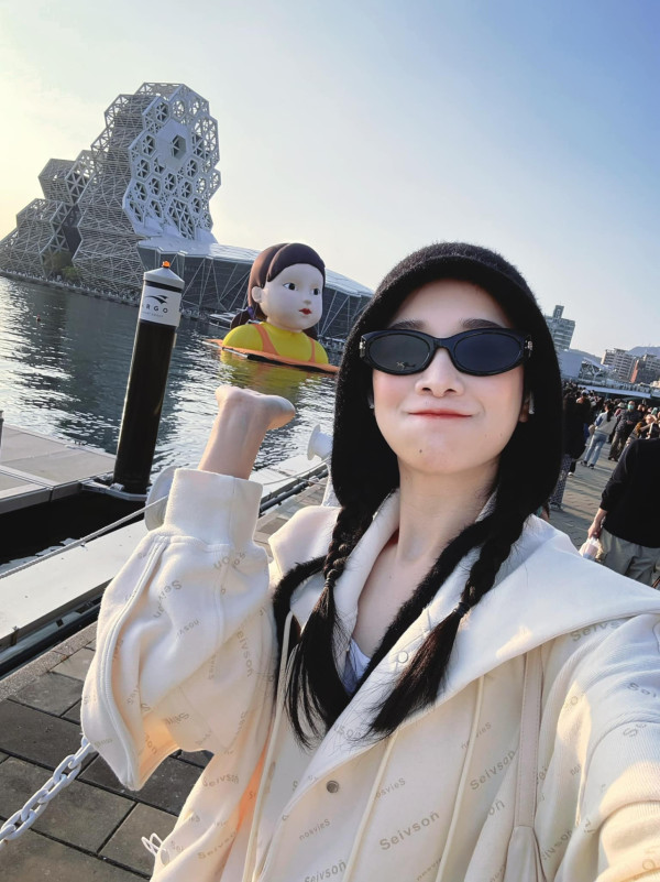 百萬粉絲美女YTR回鄉遇醉駕追撞！愛車嚴重損毀 全靠iPhone一功能性命得保 