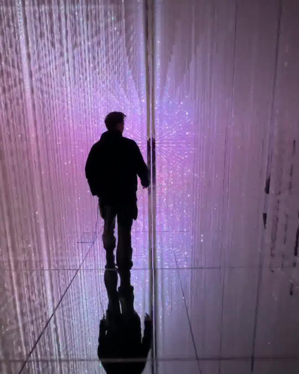 胡定欣元宵節無預警公布戀情 孖年下男友日本雪地放閃:親愛的