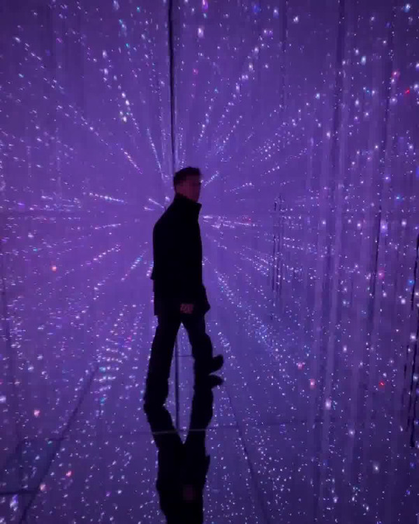 胡定欣元宵節無預警公布戀情 孖年下男友日本雪地放閃:親愛的