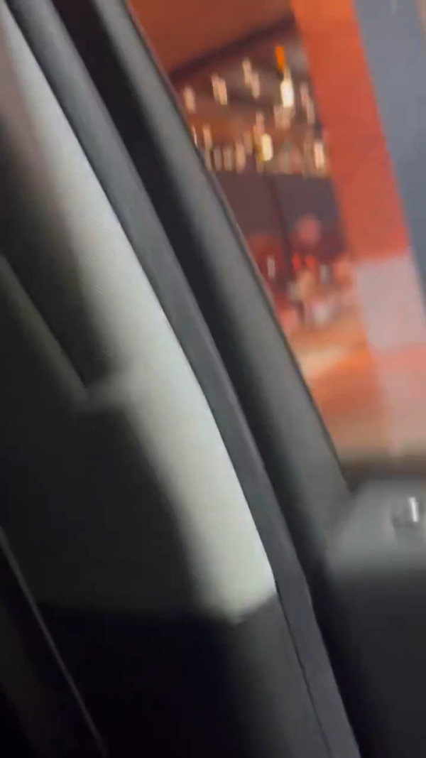 有片｜費城醫療飛機墜毀爆炸一刻曝光 至少6人罹難 為美國週內第二宗空難 