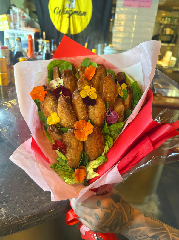 情人節禮物│雞翼專門店Wingman情人節限定雞翼花束登場！18隻自選3款口味