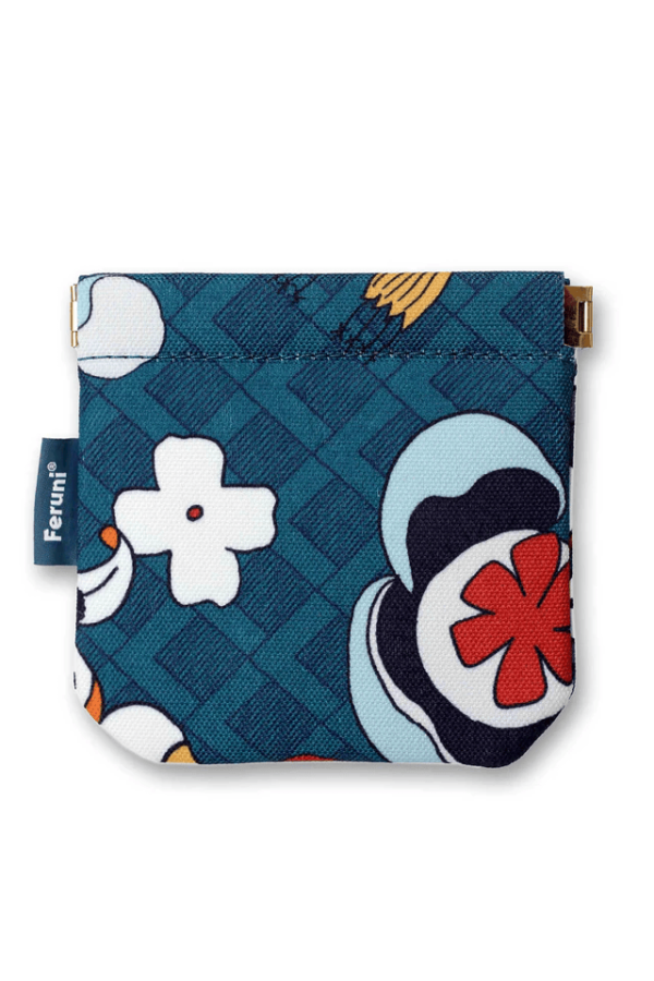 馬來西亞手信｜超市必買零食、小資女精品/藥妝！榴槤朱古力/媽咪麵/人氣包包 