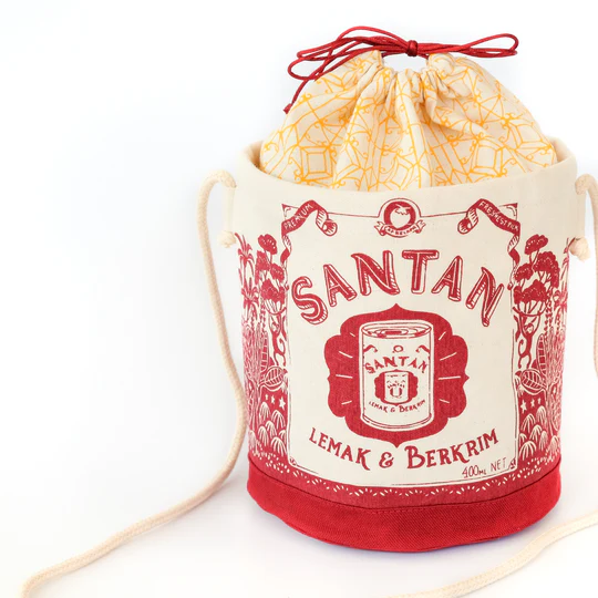 馬來西亞手信｜超市必買零食、小資女精品/藥妝！榴槤朱古力/媽咪麵/人氣包包 