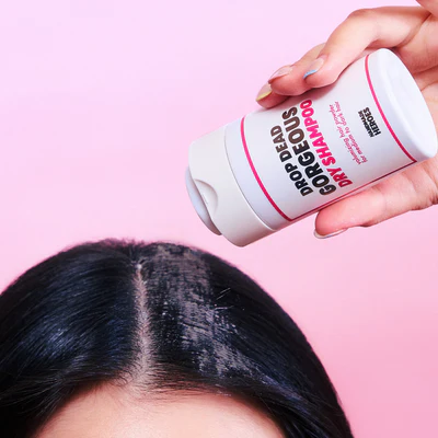 馬來西亞手信｜超市必買零食、小資女精品/藥妝！榴槤朱古力/媽咪麵/人氣包包 