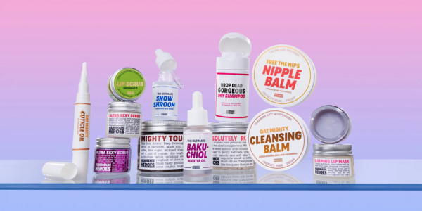 馬來西亞手信｜超市必買零食、小資女精品/藥妝！榴槤朱古力/媽咪麵/人氣包包 