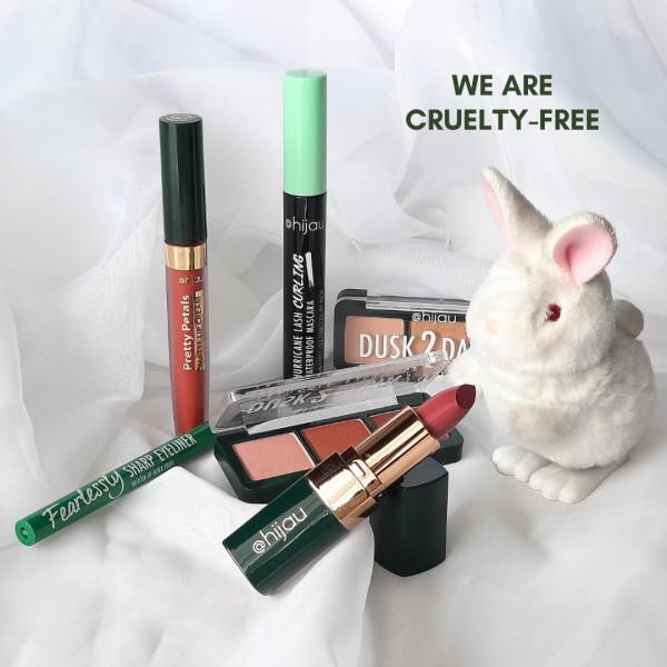 馬來西亞手信｜超市必買零食、小資女精品/藥妝！榴槤朱古力/媽咪麵/人氣包包 