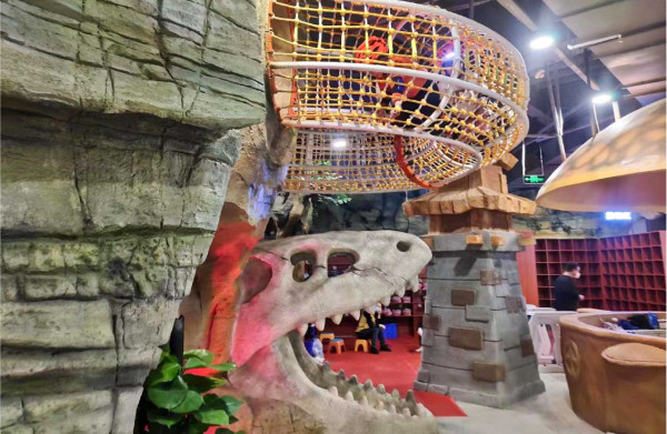 深圳遊樂場｜20+深圳室內遊樂場/滑雪場/主題樂園/動物園 亞洲最大海盜船/運動設施/VR遊戲 