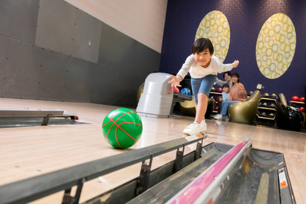 深圳遊樂場｜20+深圳室內遊樂場/滑雪場/主題樂園/動物園 亞洲最大海盜船/運動設施/VR遊戲 