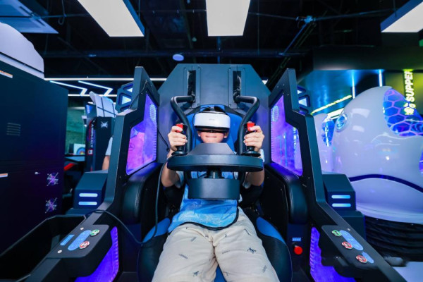 深圳遊樂場｜20+深圳室內遊樂場/滑雪場/主題樂園/動物園 亞洲最大海盜船/運動設施/VR遊戲 