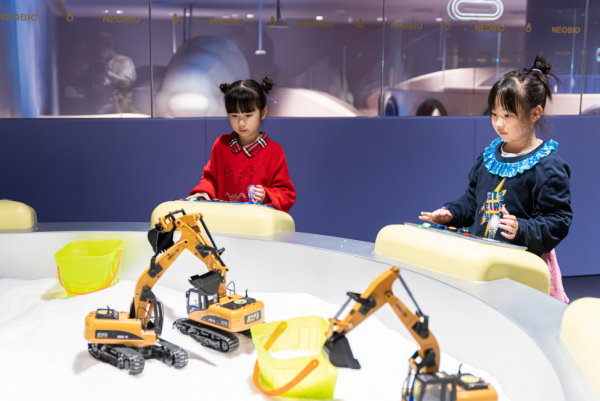 深圳遊樂場｜20+深圳室內遊樂場/滑雪場/主題樂園/動物園 亞洲最大海盜船/運動設施/VR遊戲 