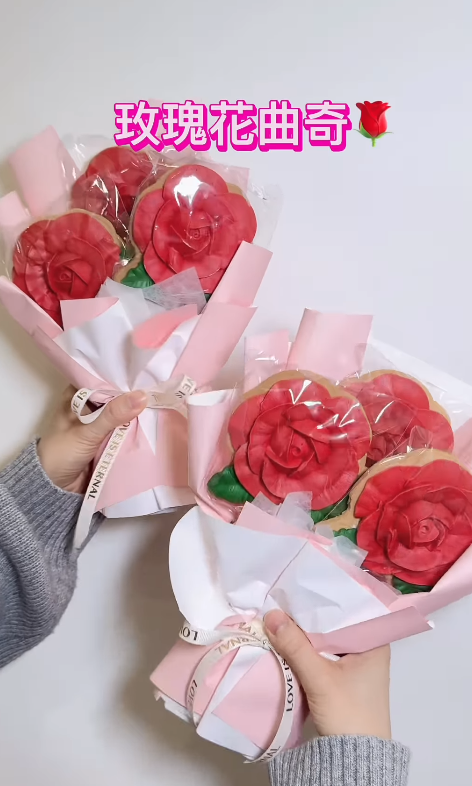 附早鳥優惠！逾10間情人節蛋糕推介2025   高貴鏡面／3D卡通／星球立體蛋糕