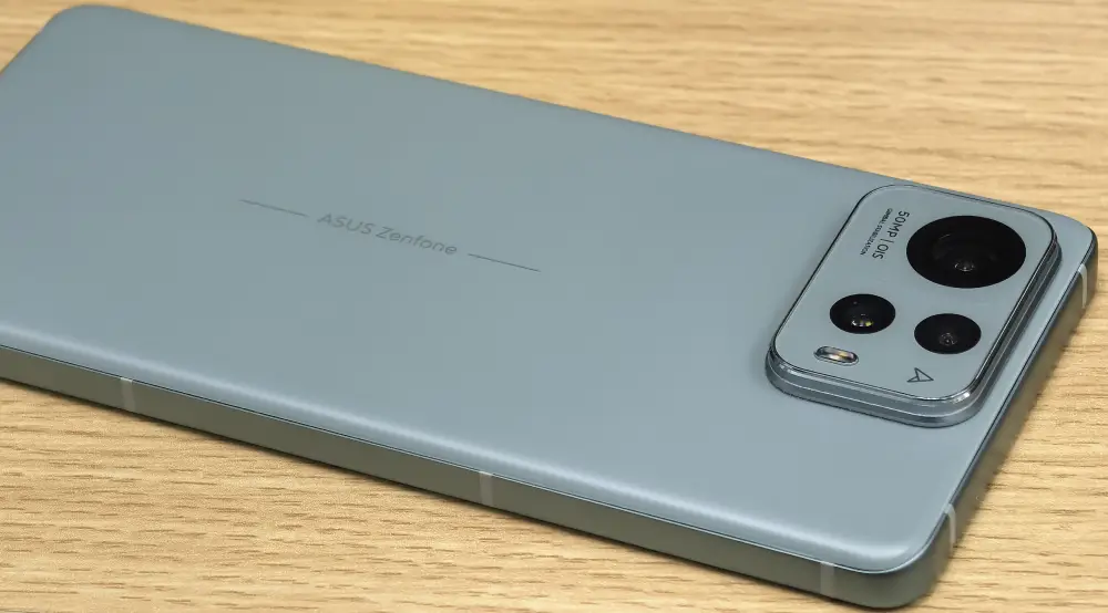 實試｜ASUS Zenfone 12 Ultra 評測！AI 智慧新突破 攝影/創作/生活更輕鬆
